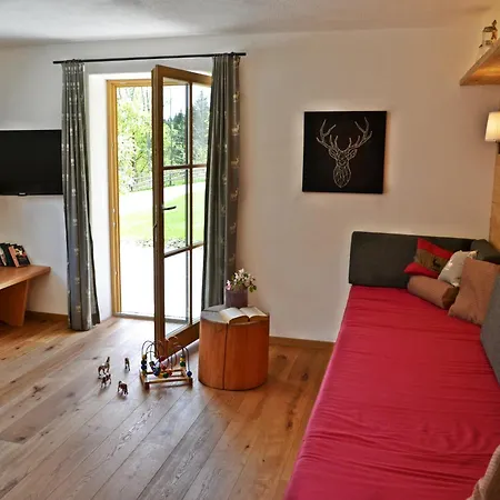 Bussjaegerhof ファームステイ *