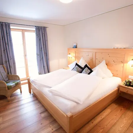 Bussjaegerhof *