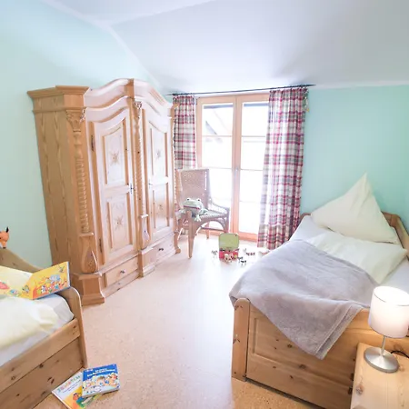 Bussjaegerhof Alojamento de Turismo Rural Böbing