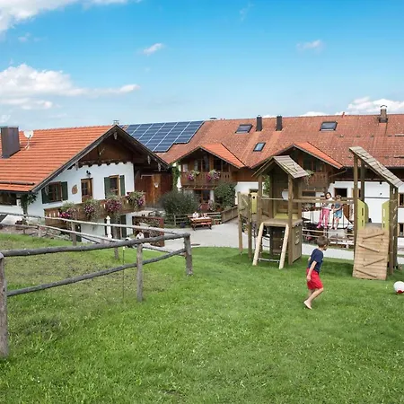 Bussjaegerhof Schonberg (Rottenbuch)